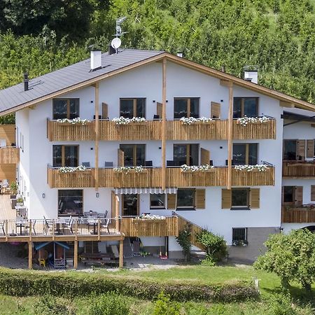 Garni Oberanger Hotel Tirolo Exterior photo