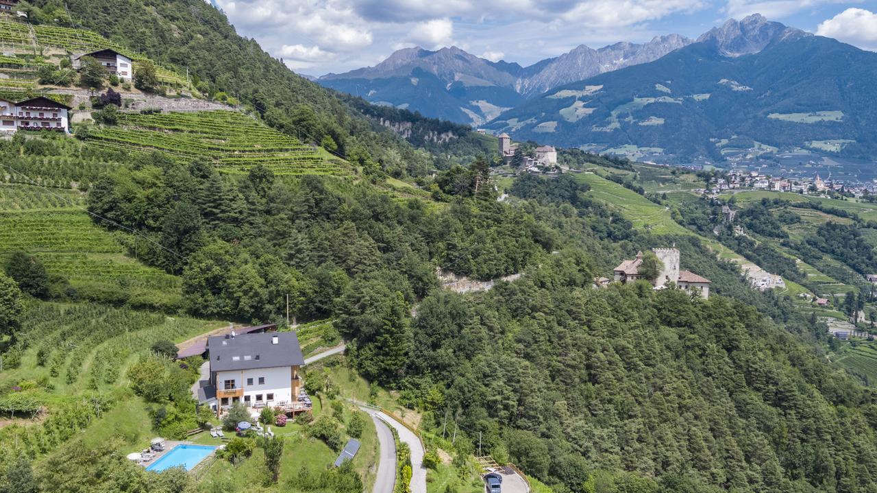 Garni Oberanger Hotel Tirolo Exterior photo